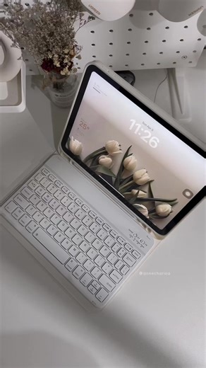 iPad 10th Gen as a Mini Laptop | Keyboard Case Setup