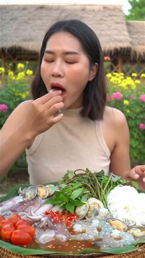 Eating Uncooked Spicy Seafood Mukbang #BophaRecipes