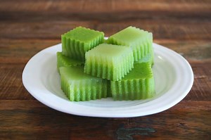 31K views · 352 reactions | How To Make Pandan Jelly With Coconut...