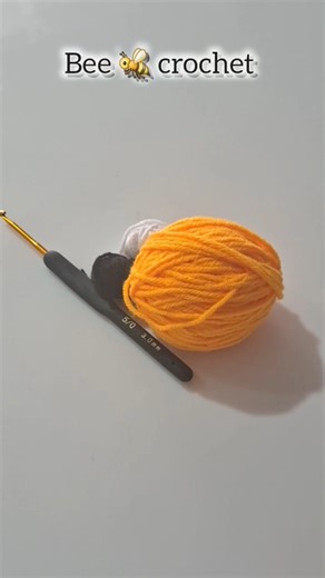 Easy DIY Bee Crochet for Beginners 🐝#shortvideo #viral #trending #crochet #handmade