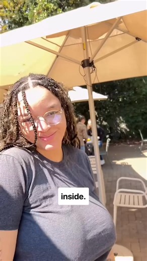 Ever found a hidden oasis in the middle of Jozi? 🤩 Linden Pool is Johannesburg’s best-kept secret, a serene spot tucked away in Linden where you can swim, relax, and escape the city heat. With a small entry fee of around R30–R50, it’s affordable, family-friendly, and perfect for a sunny weekend. ☀️ 📍Bring your swimwear, snacks, and a towel, and don’t forget your camera, lush greenery and sparkling water make it incredibly photogenic. Open weekdays 9am–5pm and weekends 8am–6pm, it’s ideal for b