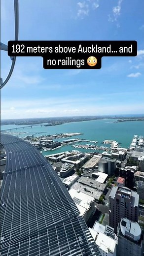 This is why Auckland Sky Tower is TERRIFYING!! 😅
