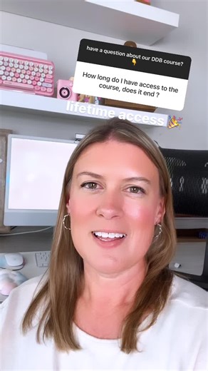 Our dog bakery course includes lifetime access 🎉 with over 3,200 students - our dog bakery students love 24/7 access. Have a question about starting a dog bakery? I can help! 🙋‍♀️ #dogbakery #dogbusiness #dogtreats #dogmom #petparent #dogs #bakery