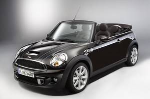 Mini Cabrio Highgate, arriva la compatta delle celebrità