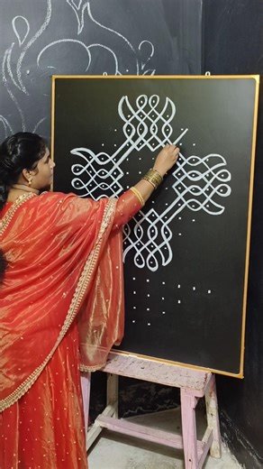 easy rangoli with side border design#shortvideo#shortsfeed#trending#foryou#art#rangoli#artist#reels