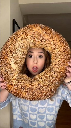 A Teenager Accidentally Invented the Everything Bagel#shorts
