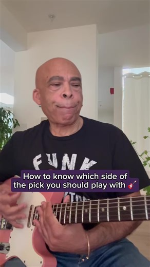 Choosing Between Round and Pointy Picks: Tips from Carl Burnett