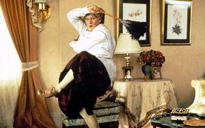 Mrs. Doubtfire Sequel Is in the Works: Will Robin Williams Reprise His Role?