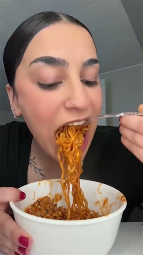 buldak Mukbang minimal cuts! tutorial posted now ❤️❤️#buldak #fyp #samyang #mukbang