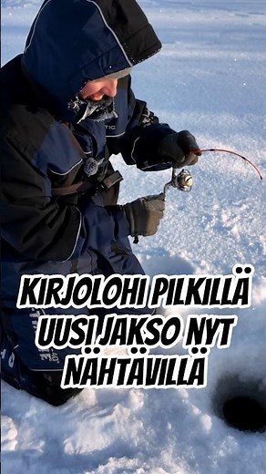 Sattuu ja tapahtuu tälläkin reissulla 🎣 #kalastus #pilkkiminen #kirjolohi #suomi #shorts