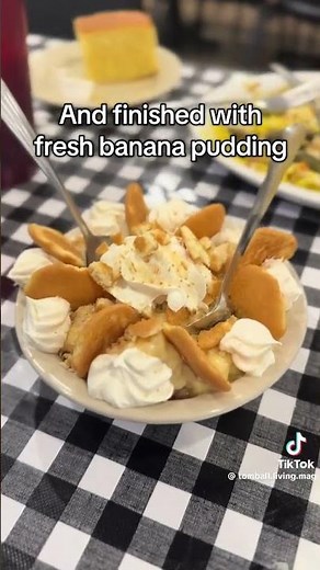 Mel's Country Cafe in Tomball,TX