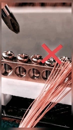 CONNETING CABLE TO SKUN NEUTRAL PANELS #electricalpanelboardwiring #electricalpanelboardwiring