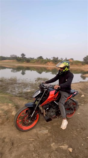 Ktm 200 power 💀🤙 #shortsfeed #shortsviral #ktmlover #ktmrc390 #ktmduke #duke390 #ktm #duke200