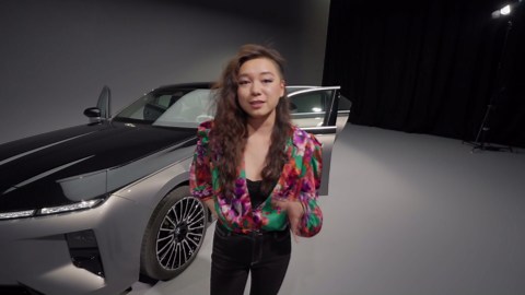 This Is the 2027 BMW 7 Series: Even More Screens, New Tech, and the Same Presence