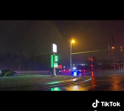 wheeling the Engine to an electrical fire after a water rescue. #hardcore #boxalarm #firefighting #firefighter #firetruck #structurefire #fireman #boxalarm #fyp #f #fire #fires