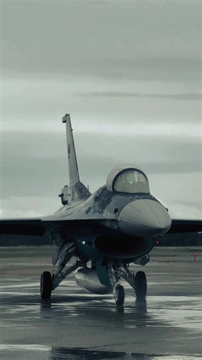 #CapCut The Mitsubishi F-2 fighter is a multi-purpose fighter aircraft of the Japan Air Self-Defence Force (JASDF) jointly developed by Mitsubishi Heavy Industries and Lockheed Martin. It is based on the F-16 Fighting Falcon, but has been improved specifically for Japanese national Defence and naval attack missions.