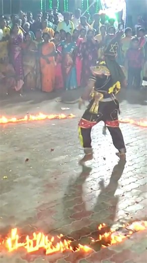 தீயில் கருப்பசாமியின் ஆட்டம்: வட்டமிட்டு களமிறக்கம்!