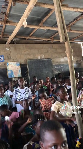 Une journée chez mes jeunes leader de @EEPT Awatame , c’était ma chanson préférée quand j’étais au culte d’enfants 🥰j’ai dansé aujourd’hui laa😮‍💨. Juste pour vous dire que chez nous à EEPT Awatame vos enfants sont en sécurité et privilégiés, l’épanouissant de vos enfants la priorité des moniteurs @EEPT BÈ KPOTA @EEPT TOKOIN CENTRE OFFICIEL @EEPT Paroisse Avépozo