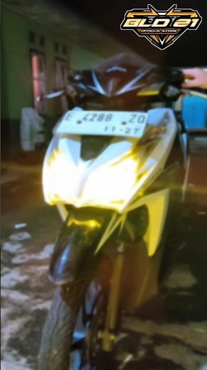 Vario 125 Old KZR Pasang Lampu Led H6 Laser 2 Warna🔥#vario #vario125 #vario150 #modifikasimotor #led