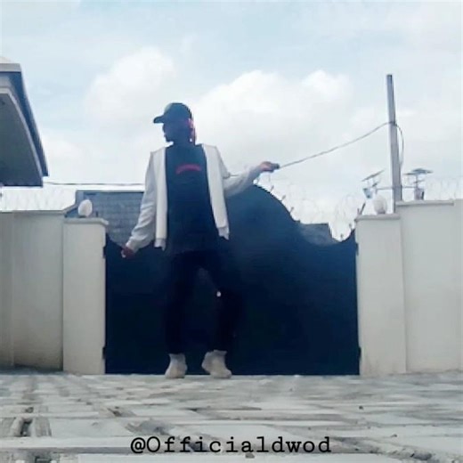 Black Larry Les Twins in 2022😍, WOW!! #lestwins #dance #lestwinson #lestwinsoff #fyp