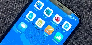 スマホで仕事をこなすためのベストなオフィス系アプリは？ Microsoft、Google、Appleの比較