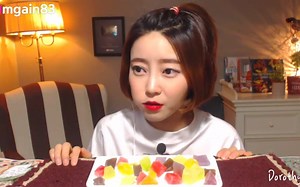 韩国吃播大胃王Dorothy 琥珀糖 asmr