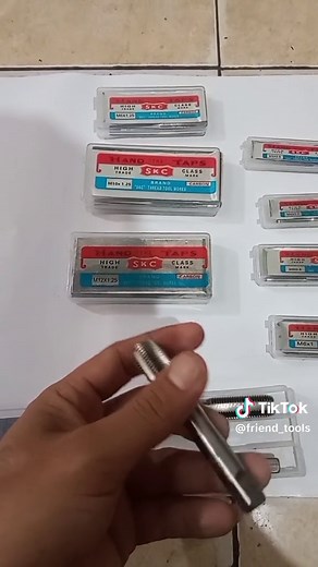 Alat HAND TAP SKC untuk Membuat Ulir dan Memperbaiki Drat