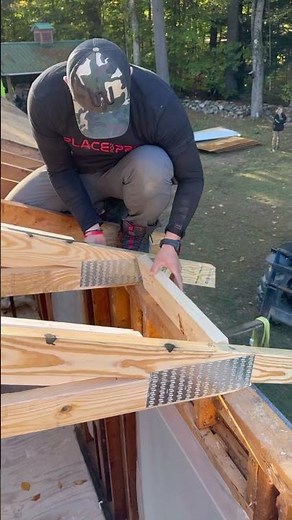 How to install trusses. #diy #construction #tools