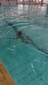 WATCH || Today, 25 May 2023 @ 10:00 || SA Navy Divers Recruitment Drive || Gqeberha || Eastern Cape || Newton Park Swimming Pool. One of the four successful candidates conducting an object recovery evolution. Footage by SA Navy. #SANDF #SANavy #ToBeUnchallengedAtSea | SA National Defence Force