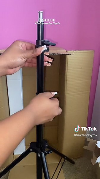 Cordless Studio Light Setup for Content Creators