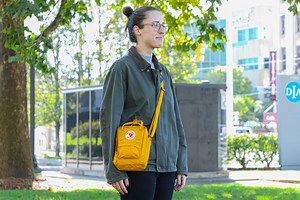 Fjallraven Kanken Sling Shoulder Bag Review | Pack Hacker