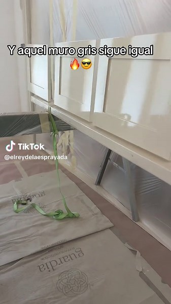 Lupiropro: Muro Gris y Colores de Chicago