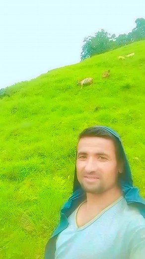 Outdoor Adventure: Capturing Selfies in Nature