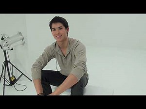 BOOBOO STEWART Talks Girls and Kissing!