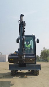 The NEW HX25A Z with cabin has a transport weight of just 2610kg, allowing it to be conveniently transported between sites. Learn more about the A-Series Compact Excavators on our website! #Hyundai #HyundaiConstruction #MiniExcavator | HD Hyundai Construction Equipment Europe