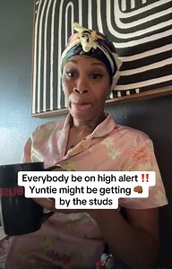 Please don’t let them take her cooter 😂 #tiakemp #yuntie #fypシ゚ #fyp #fyppppppppppppppppppppppp | Auntie live clips