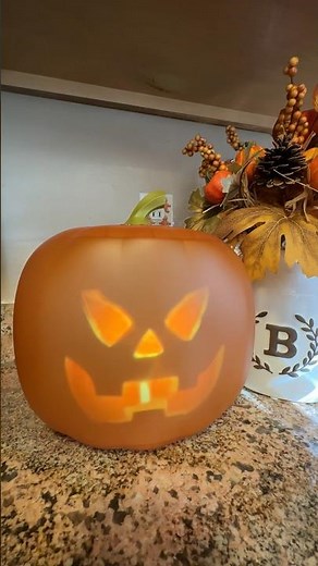 Jabberin Jack Singing Pumpkin