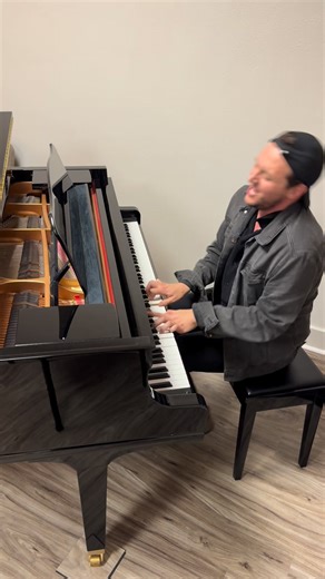 30K views · 1.3K reactions | 'If The Phone Ain't Ringing It's Me' is OUT NOW on all streaming platforms! Give it a listen and let me know what you think! https://ffm.to/jtphone.bio #newmusicfriday #newmusic #countrymusic #country #pianomusic | Jacob Tolliver | Facebook