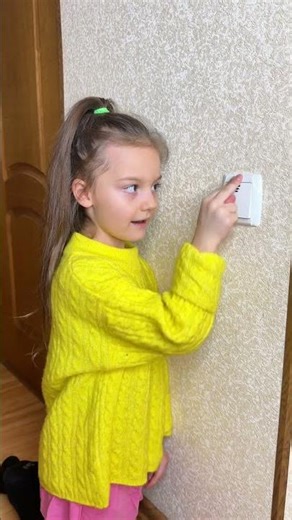 Disco bathroom by Secret Vlog