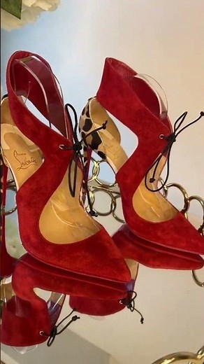 Trending Footwear & Style Searches 2026 | Ladies Shoes & Sandals Fashion Trends