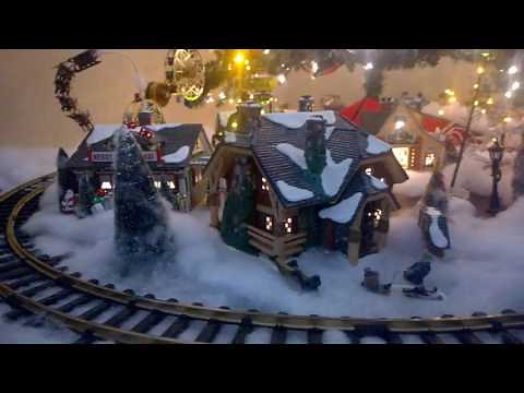 Train Christmas tree decoration.A diy train set