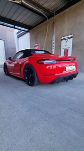 😈Porche 718 Spyder 😈 😍 Echappement JCR 😍 Une Porsche 718 Spyder capable de prendre 9000tours/min avec un échappement full tube, c'est franchement un plaisir auditif 🤩 On vous laisse apprécier un extrait du résultat final 👌 📲 09 75 94 52 27 💻 contact@adp-performance.fr 📍 Boulevard de la Reine Jeanne, 13300 Salon de Provence Shop ADP Performance: https://www.adp-shop.fr/ #reprogrammation #Moteur #Préparation #automobile #adpperformance | ADP-Performance