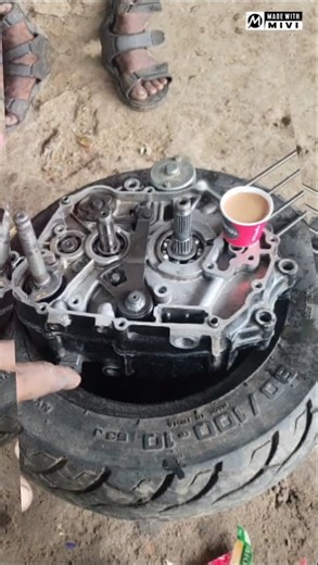 Hero Splendor engine work #automobile #motorcycle