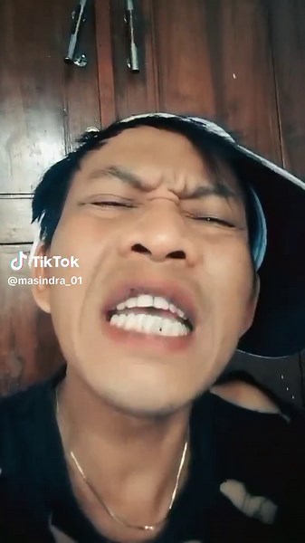 Bahlil Babat Hutan: Bencana Alam di Bali dan Berastagi