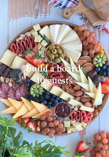 Easy Charcuterie Board For 10 Guests