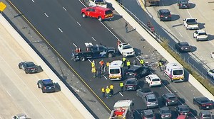 5-car wreck causing traffic delays near Georgia 400 north