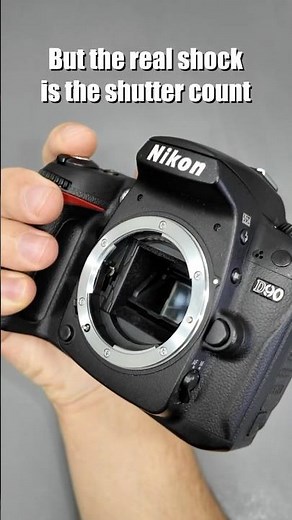 This camera is a real time capsule - Nikon D90