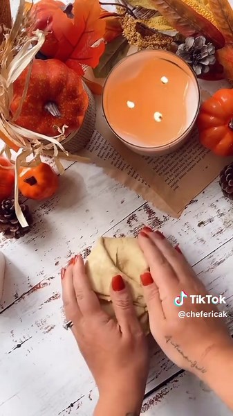 Delicious Brie and Pumpkin Butter Puff Pastry Appetizer