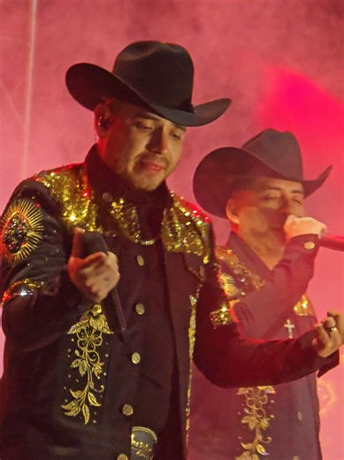 Fuego en tu piel - Los Primos de Durango