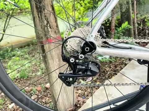 all internal cabling titanium road bike frame